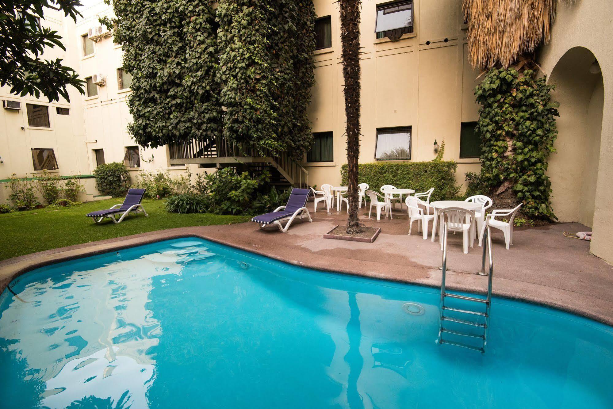Hotel Majestic City Center Santiago Exterior foto